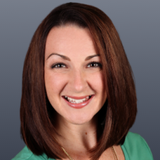 Portrait of Laura Sirak